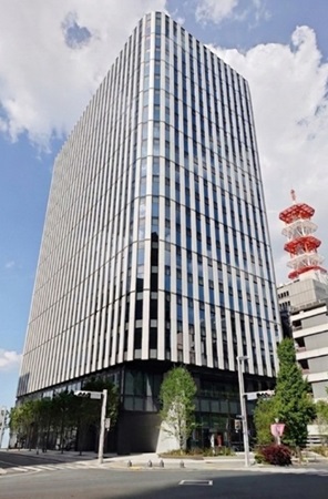 「栄トリッドスクエア」南西側外観